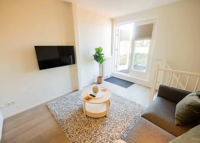 Smart 50m2 One Bedroom - Vw140c * Эйндховен