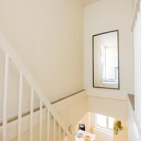 Smart 50m2 One Bedroom - Vw140c Eindhove